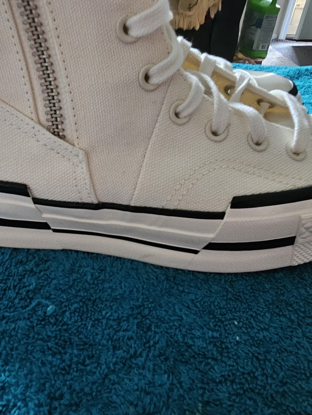 Cinverse Chuck 70 High-Top Sneakers - Picture 14 of 15